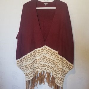 Charlotte Russe Burgundy & Gold Poncho